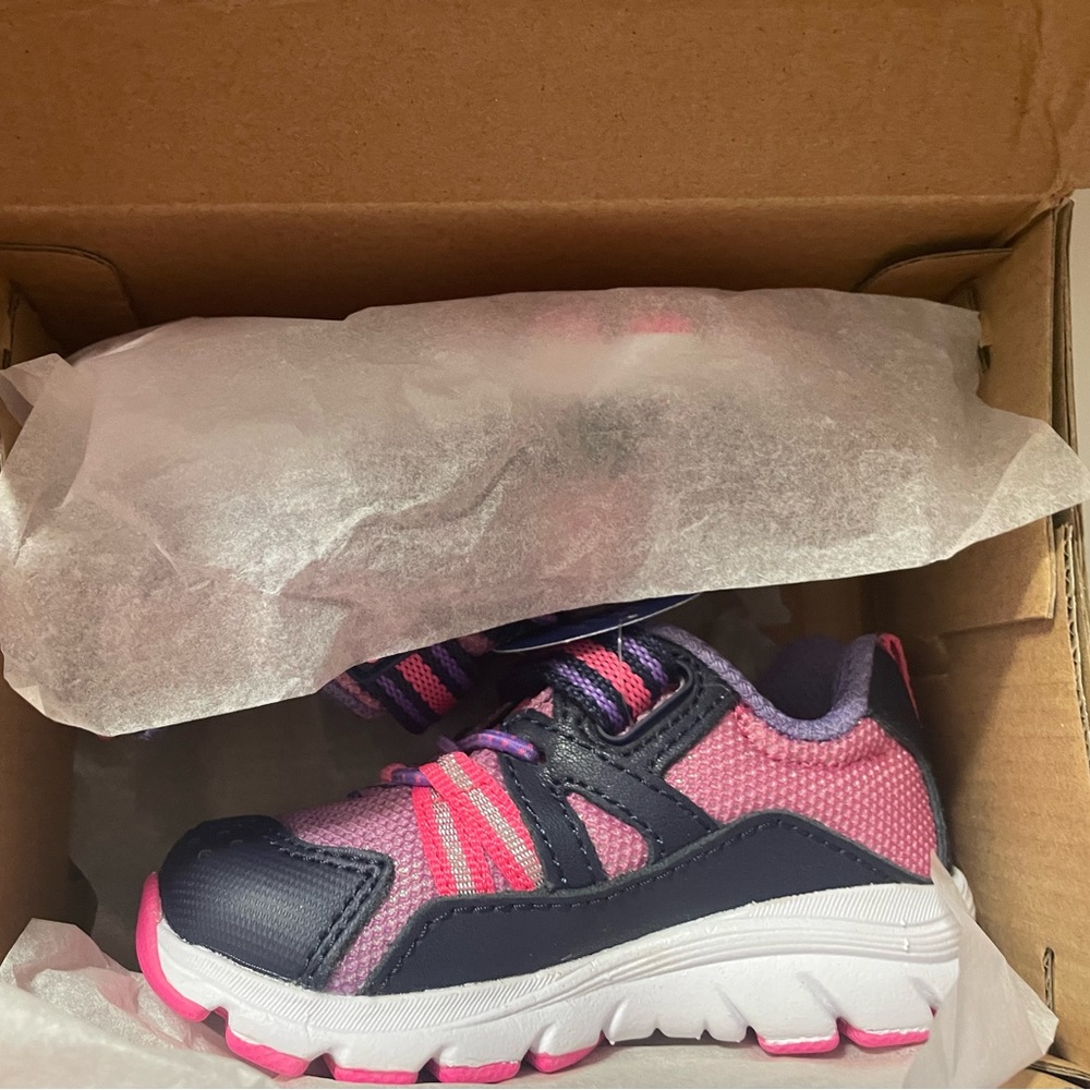 Stride Rite brand new w tags sneaker